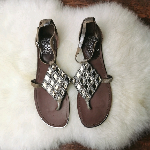New Vince Camuto Sandals - Picture 1 of 7